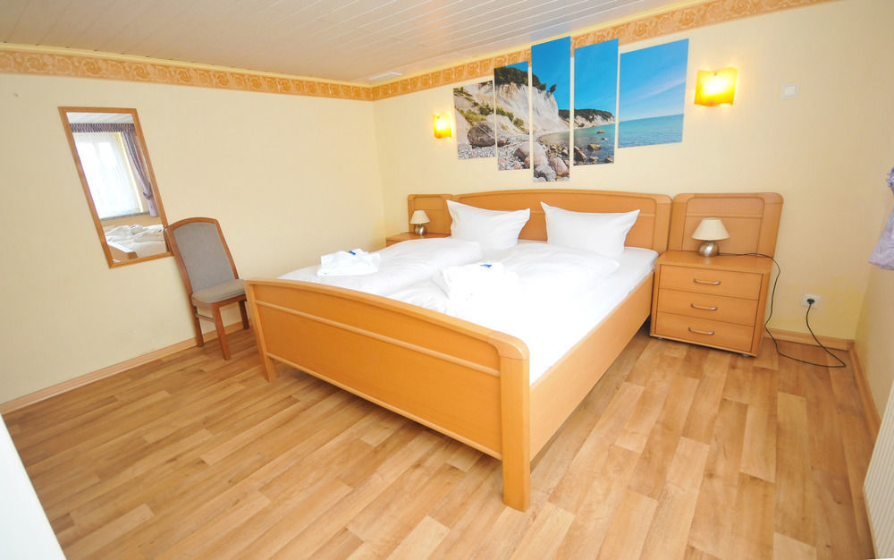 Ferienhus Baabe Fewo 01 Terrasse, Sauna- Und Schwimmbadnutzung Im Ahoi Sellin Екстериор снимка